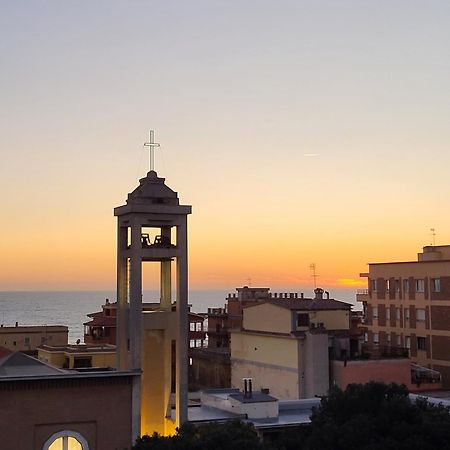 Happy Ladispoli - Vista Mare Apartment Bagian luar foto
